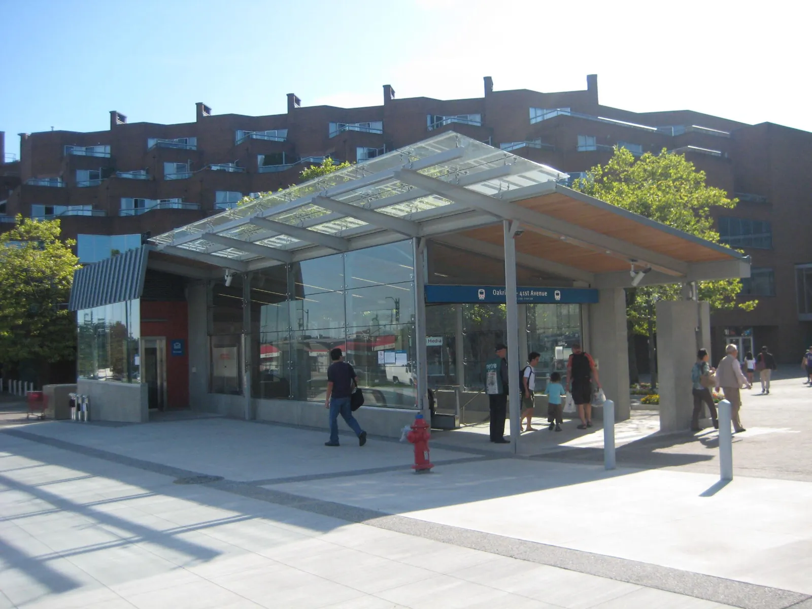 Oakridge–41st Avenue Station